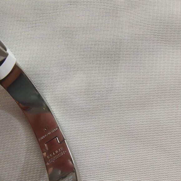 Hermes Clic H Black Enamel Bracelet - Picture 3 of 6